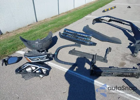 2020 Volkswagen Atlas Cross Sport 3.6L V6 Sel R-Line from USA, damaged, VIN 1V2SE2CA6LC223235